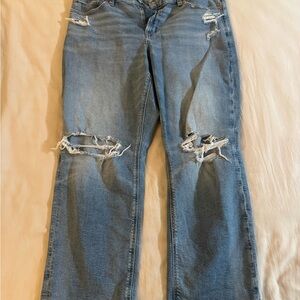 American Eagle Outfitters Light Blue Distressed Boyfriend Jeans